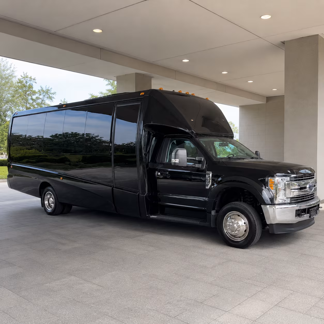 buses for fullerton area zoo aquarium and outdoor education trips