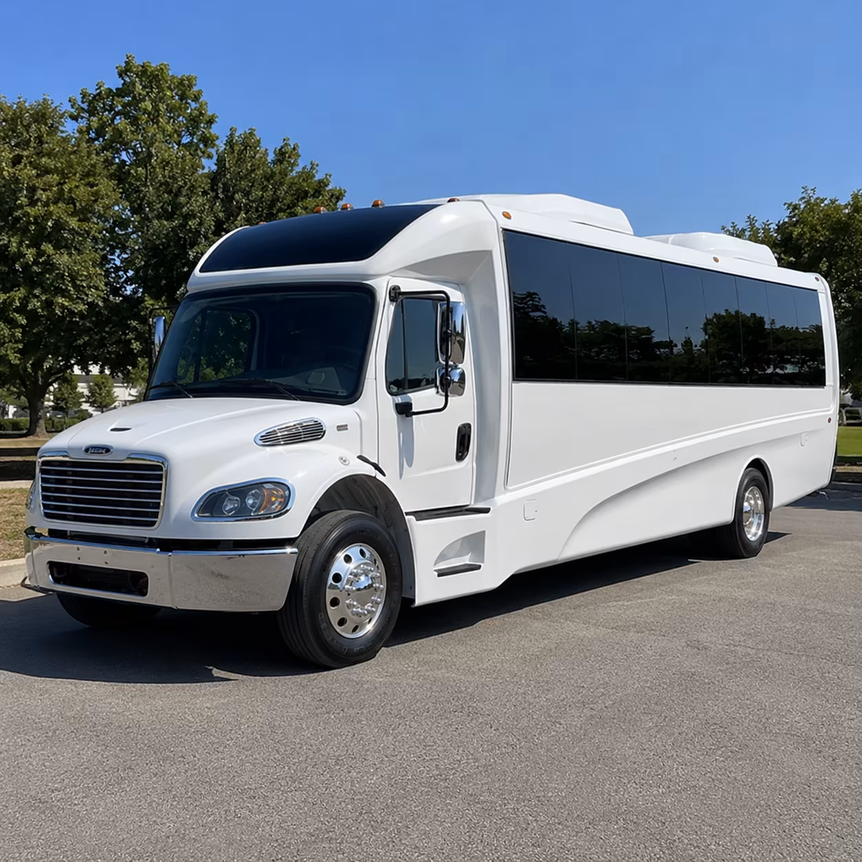 fullerton 28 passenger minibus