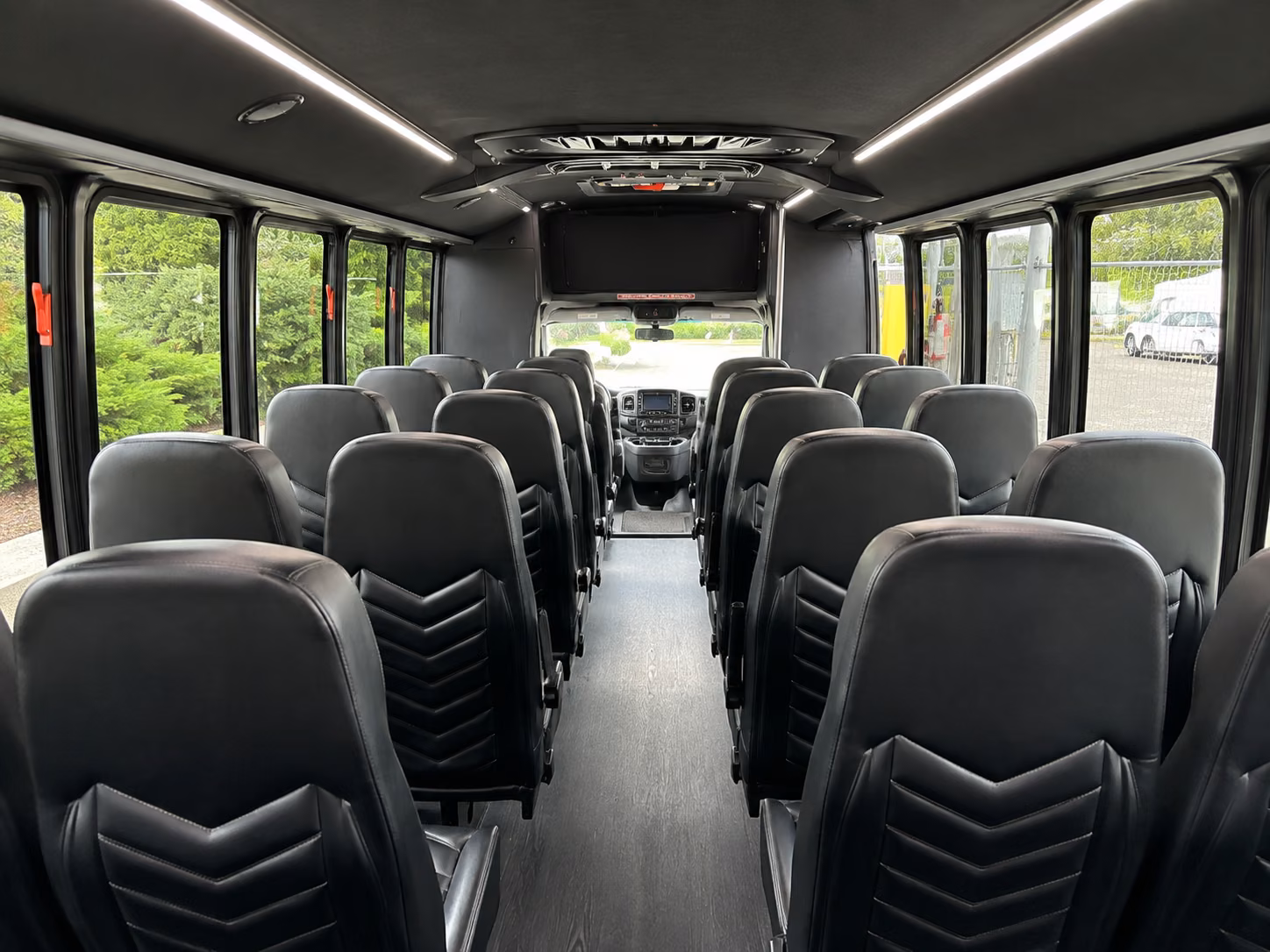 reserve transportation for your next airport transfer 4
